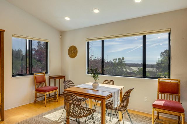 1080 Larsen Road, Aptos, CA 95003