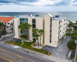 1300 GULF BOULEVARD 202, Indian Rocks Beach, FL 33785