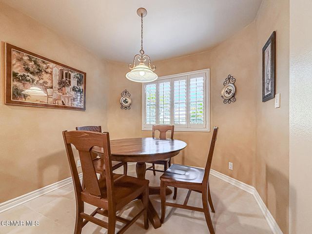 29717 Strawberry Hill Drive, Agoura Hills, CA 91301