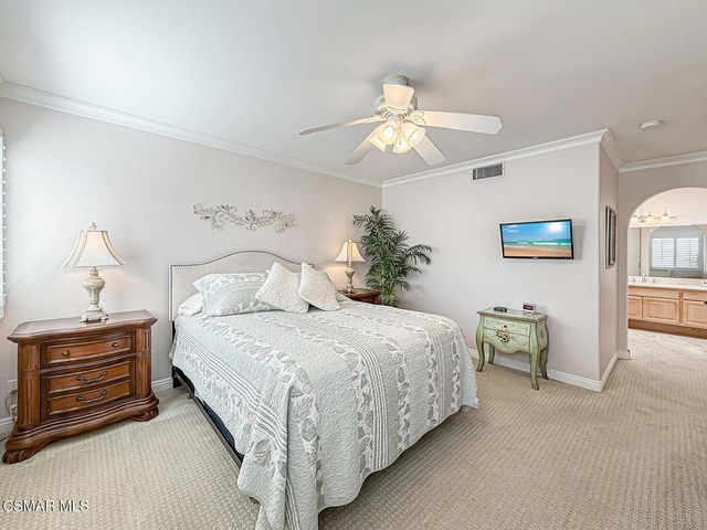 29717 Strawberry Hill Drive, Agoura Hills, CA 91301