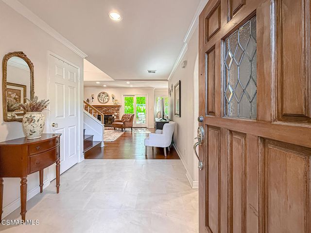 29717 Strawberry Hill Drive, Agoura Hills, CA 91301