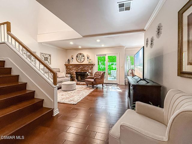 29717 Strawberry Hill Drive, Agoura Hills, CA 91301