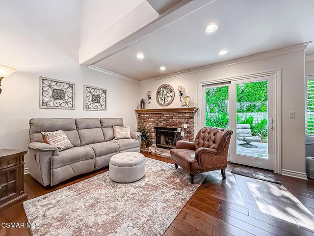 29717 Strawberry Hill Drive, Agoura Hills, CA 91301