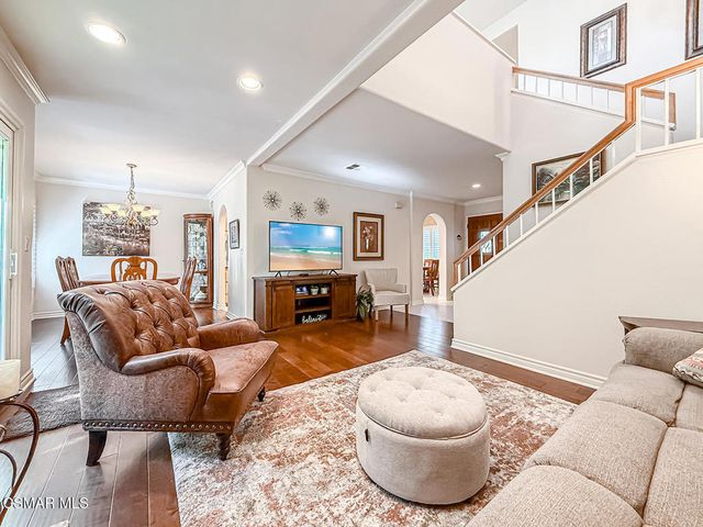 29717 Strawberry Hill Drive, Agoura Hills, CA 91301
