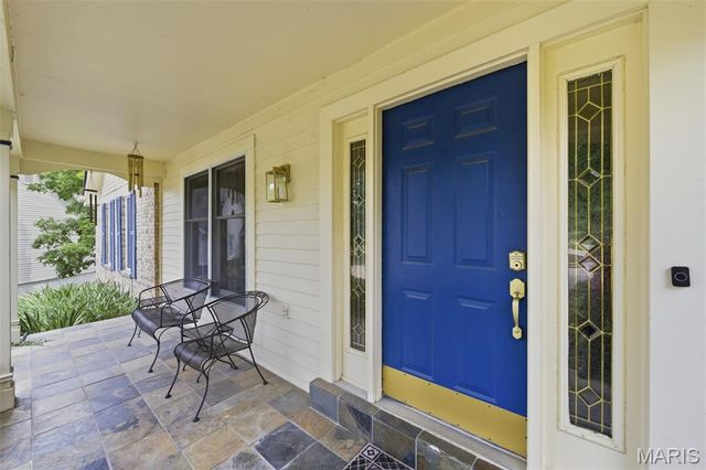 201 W Manor Dr. Drive, Chesterfield, MO 63017