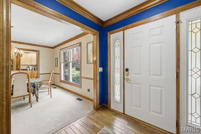 201 W Manor Dr. Drive, Chesterfield, MO 63017