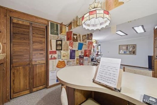 201 W Manor Dr. Drive, Chesterfield, MO 63017