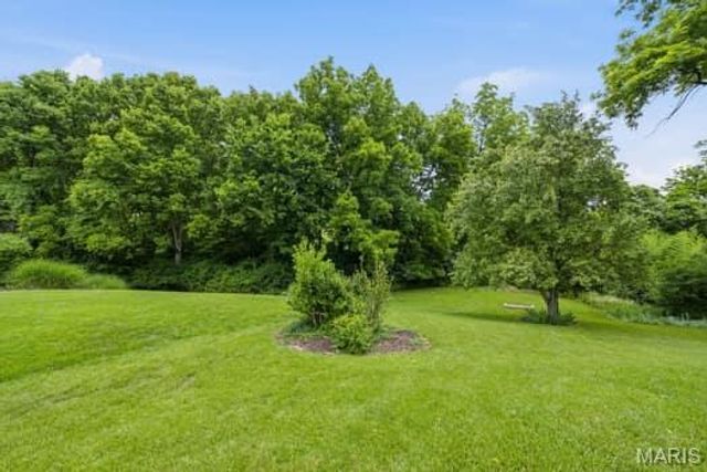 201 W Manor Dr. Drive, Chesterfield, MO 63017