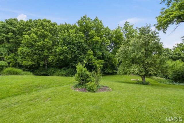 201 W Manor Dr. Drive, Chesterfield, MO 63017