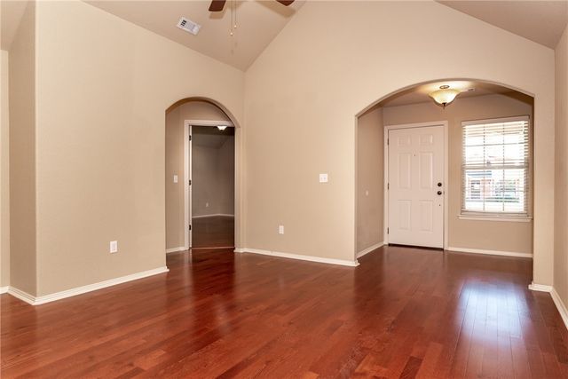 3908 SW Ridgepointe Avenue, Bentonville, AR 72712