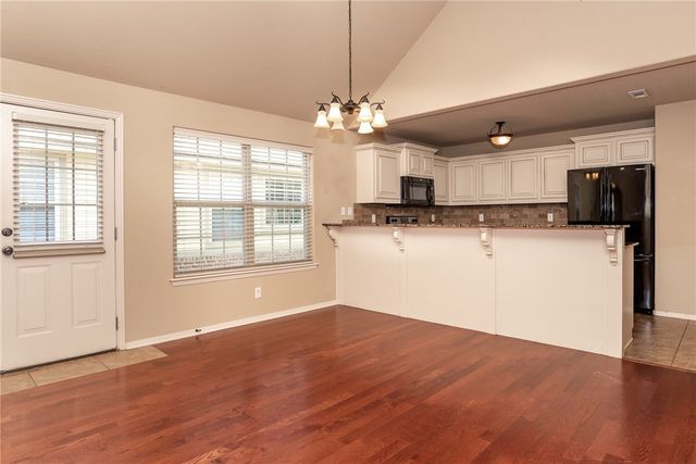 3908 SW Ridgepointe Avenue, Bentonville, AR 72712