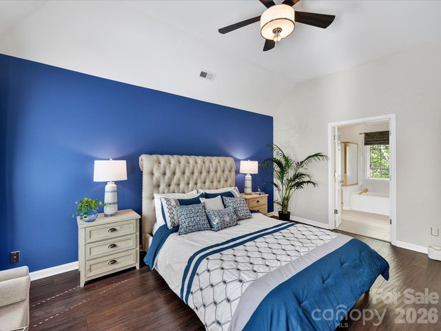7219 Fortrose Lane, Charlotte, NC 28277