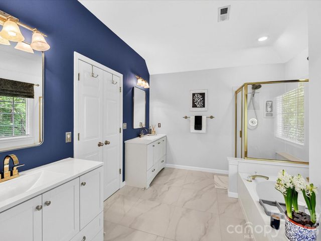 7219 Fortrose Lane, Charlotte, NC 28277