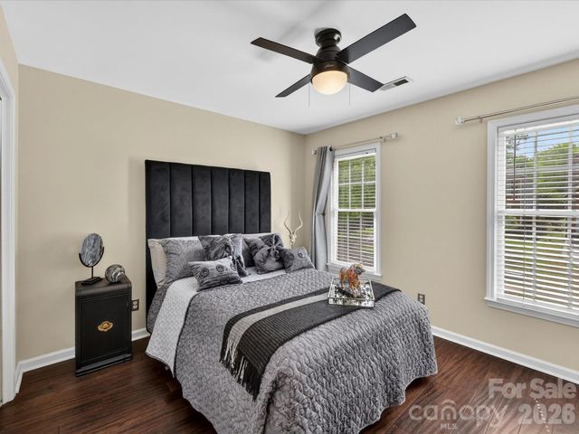 7219 Fortrose Lane, Charlotte, NC 28277