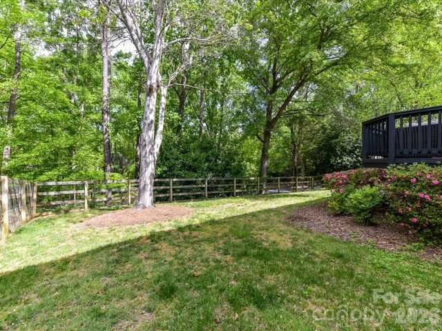7219 Fortrose Lane, Charlotte, NC 28277