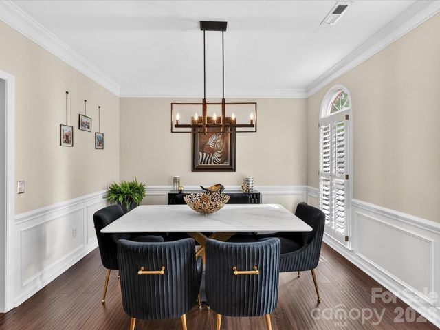 7219 Fortrose Lane, Charlotte, NC 28277