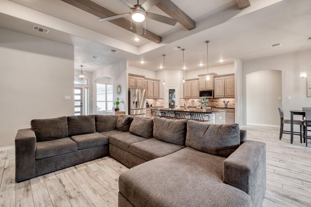101 Enclave Park CV, Georgetown, TX 78633