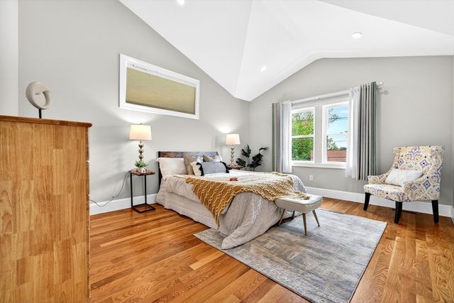 55 Banks St 2, Winthrop, MA 02152