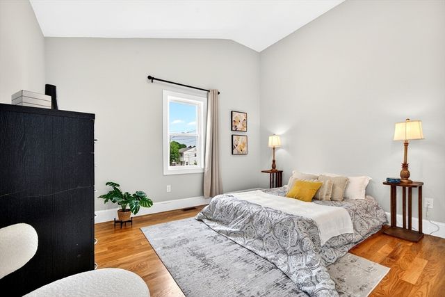 55 Banks St 2, Winthrop, MA 02152