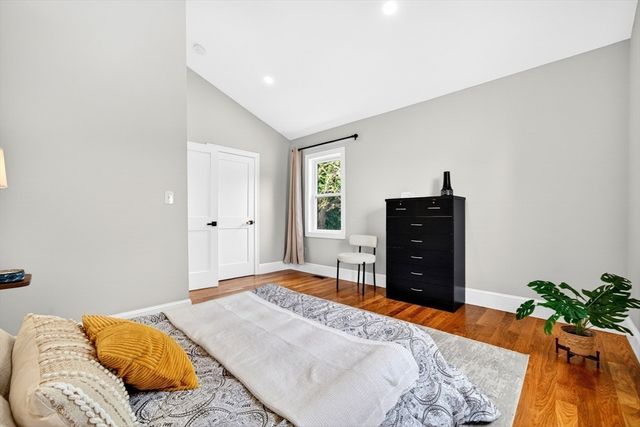 55 Banks St 2, Winthrop, MA 02152