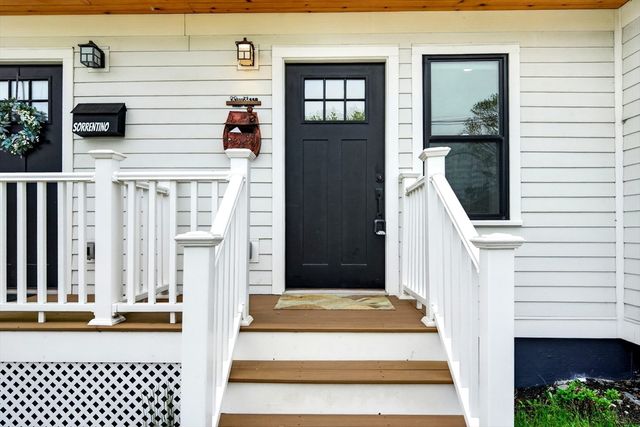 55 Banks St 2, Winthrop, MA 02152