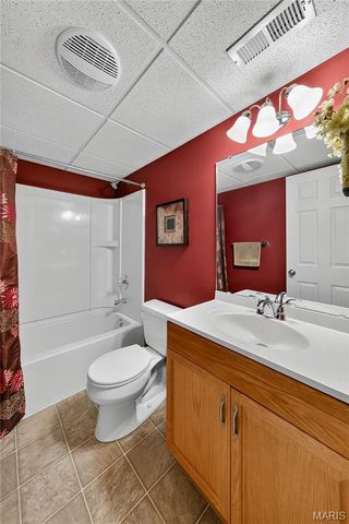 548 Springhurst Parkway, O'fallon, MO 63368