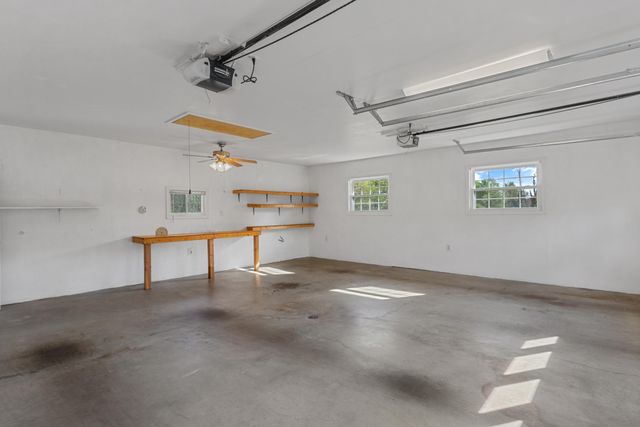6935 Tinkerdale RD, Roanoke, VA 24019
