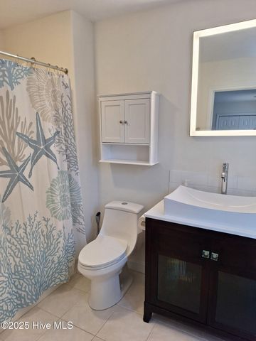 100 Madison Bay Drive, Beaufort, NC 28516