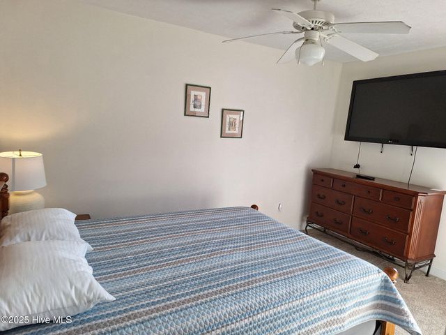 100 Madison Bay Drive, Beaufort, NC 28516