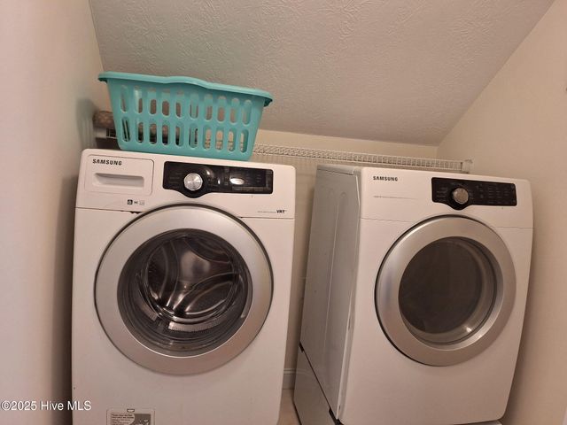 100 Madison Bay Drive, Beaufort, NC 28516