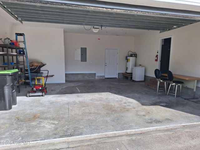 100 Madison Bay Drive, Beaufort, NC 28516