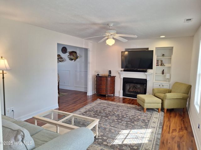 100 Madison Bay Drive, Beaufort, NC 28516