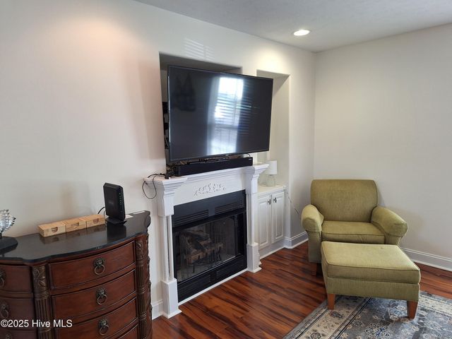 100 Madison Bay Drive, Beaufort, NC 28516