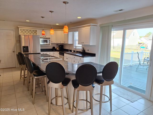 100 Madison Bay Drive, Beaufort, NC 28516