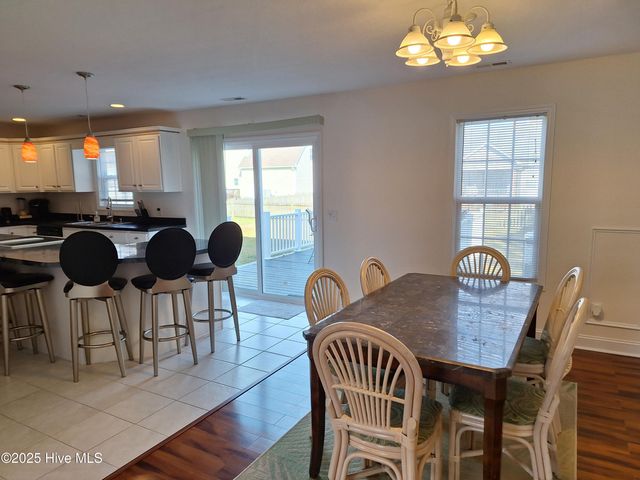 100 Madison Bay Drive, Beaufort, NC 28516