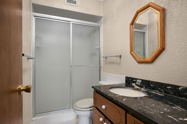 4380 Brookside Court 118, Edina, MN 55436