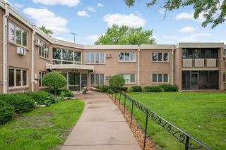 4380 Brookside Court 118, Edina, MN 55436