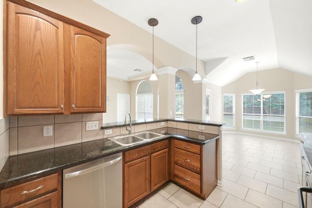 33043 Lois Lane Lane, Magnolia, TX 77354