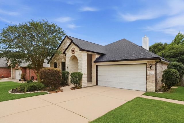 33043 Lois Lane Lane, Magnolia, TX 77354
