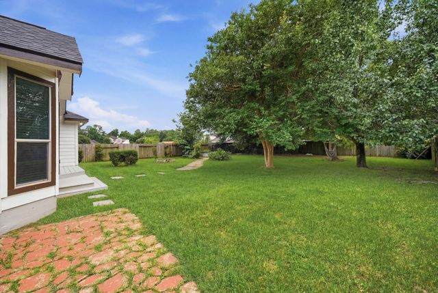 33043 Lois Lane Lane, Magnolia, TX 77354
