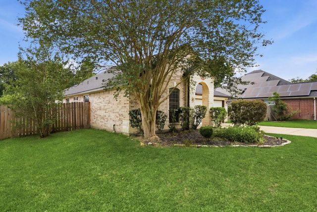 33043 Lois Lane Lane, Magnolia, TX 77354