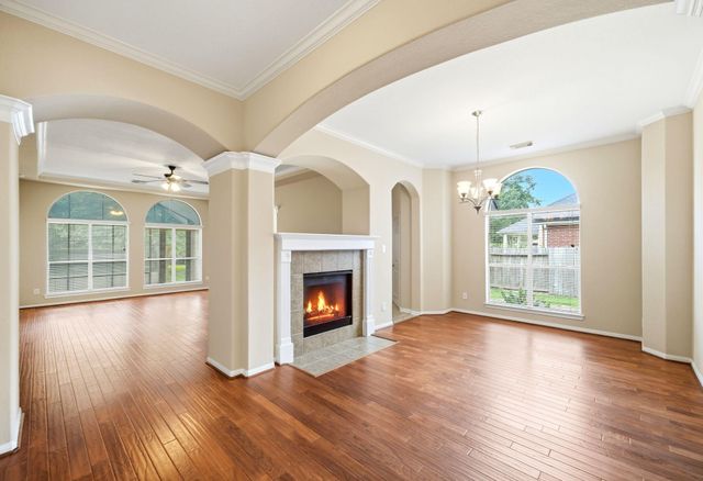 33043 Lois Lane Lane, Magnolia, TX 77354