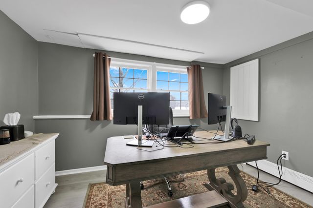 25 Riverview Circle, Litchfield, NH 03052