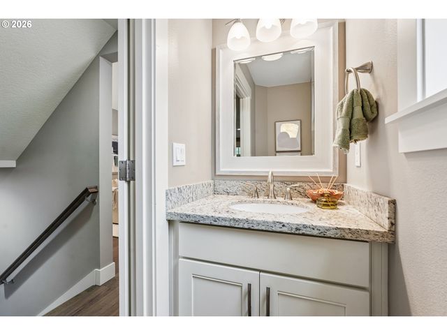 8545 N ARGYLE Way, Portland, OR 97217