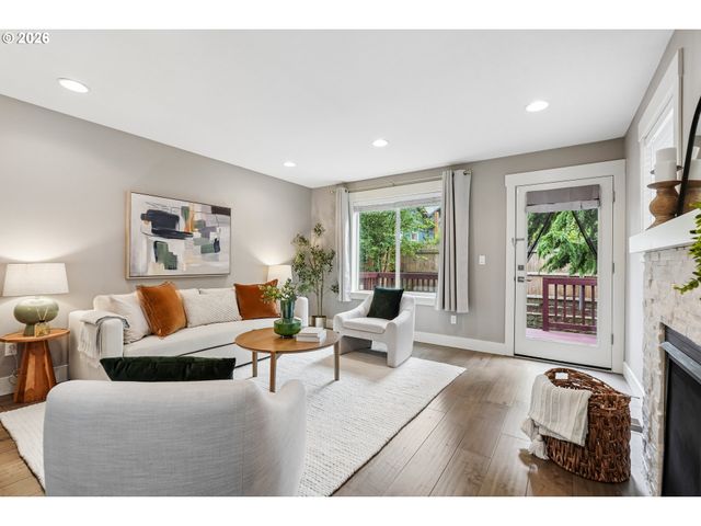 8545 N ARGYLE Way, Portland, OR 97217