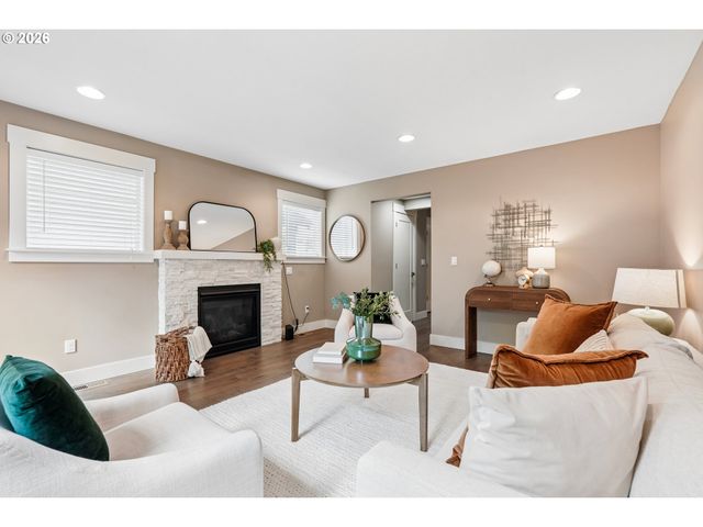 8545 N ARGYLE Way, Portland, OR 97217