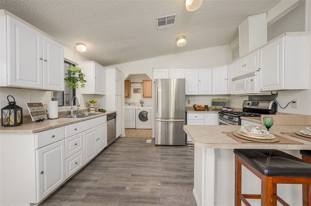 4825 S Barons Gate Way, Fort Mohave, AZ 86426