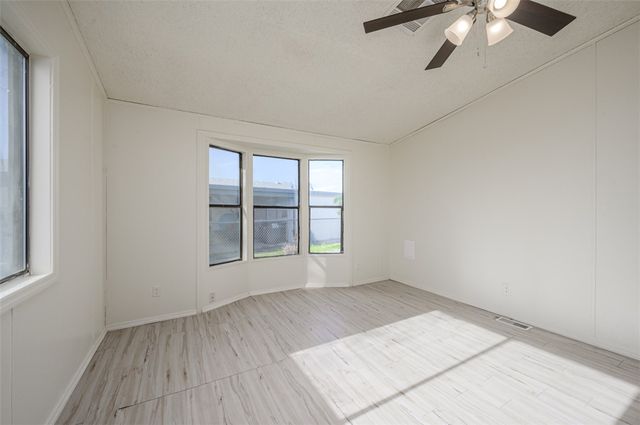 4825 S Barons Gate Way, Fort Mohave, AZ 86426