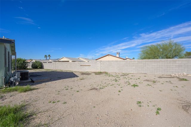 4825 S Barons Gate Way, Fort Mohave, AZ 86426