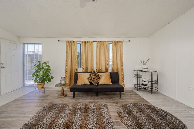 4825 S Barons Gate Way, Fort Mohave, AZ 86426